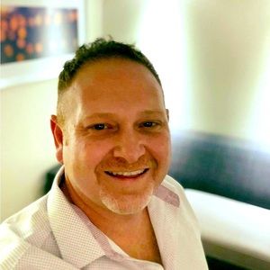 Meet your Posher, Lynn